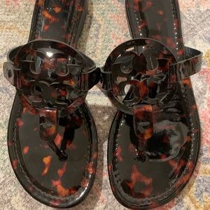 Tory Burch Miller (8) Patent Tortoise Shell